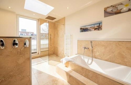 have-a-nice-Stay - Penthouse I Innenstadt I wenige Minuten zum Bahnhof I riesige Dachterrasse - Foto 44