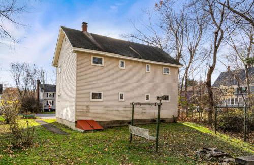 Nothing Fancy Older Apt Walk to Downtown King Bed - Foto 26