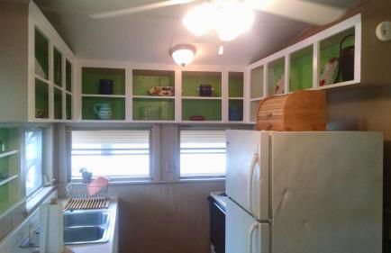 1 Beige Cozy Bungalow or 1 White Cozy Efficiency Cottage in Titusville - Foto 26