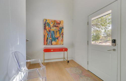 Modern Austin Home with Yard about 1 Mi from ACL! - Photo 4