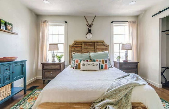 Southern Charm - Near Main With Hot Tub - Foto 4