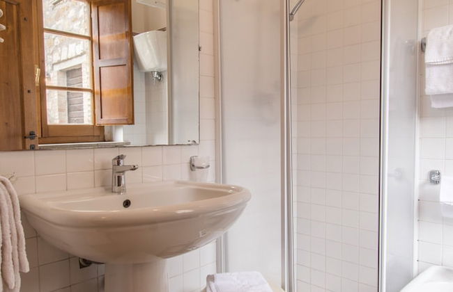 Cottage in Magione Near Lake Trasimeno - Photo 25