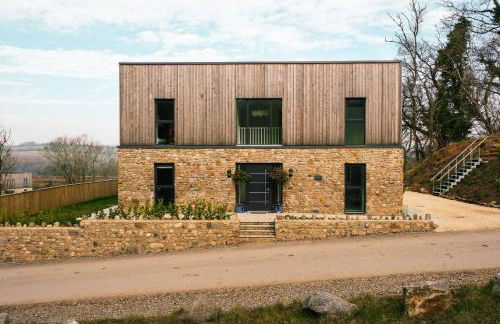 Brockview House - Eco 4 bed - Photo 1