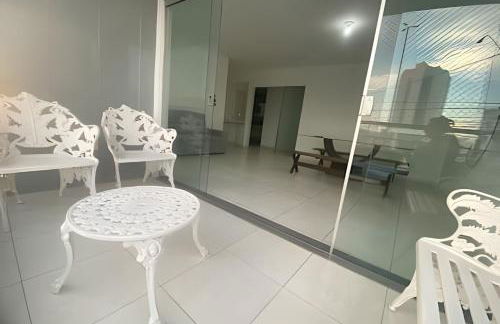 Próx a orla, 14 pessoas, ar condicionado e garagem - Foto 61