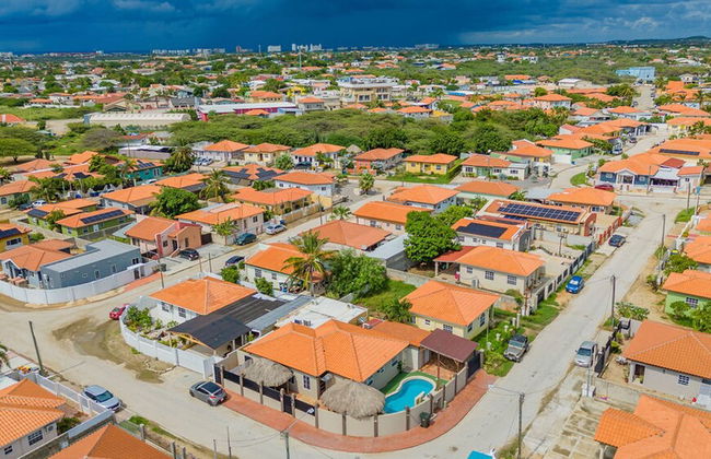 Urban 5BR Private Pool Getaway 10 Min- Bch - Foto 45