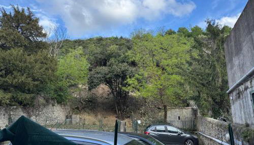 DREAM HOLIDAY 26 - Charmant T2 4 Pers 38m2 Terrasse de 14m2- Clim, Wifi, Parking - Sur RN7 au calme - au cœur de Livron sur Drôme à 5Km l'Autouroute Proximité A7 - Foto 2