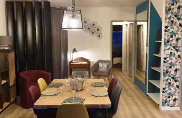 chez KARINE T4 Terrasse 5ème étage CENTRE VILLE Wifi Parking - Foto 4