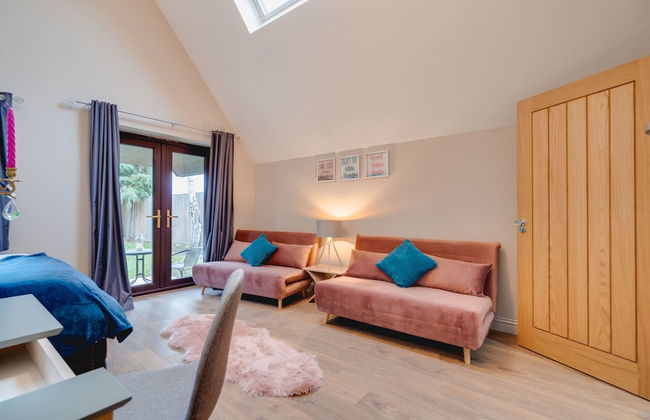 Brook Barn with Sauna & Hot Tub - Photo 17