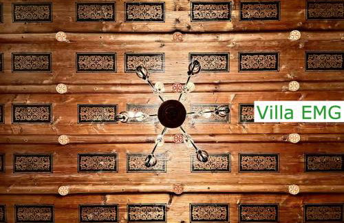 Luxus Ferienhaus Villa EMG München in Moosburg mit Pool, SPA, Kamin, Wald, See für Familien Gruppen bis 24 Personen - Foto 28