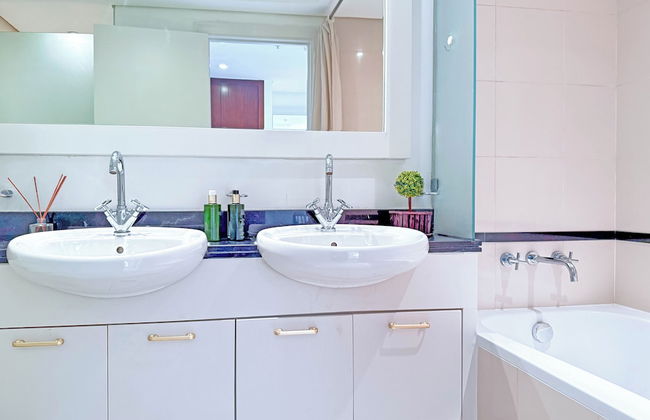 bnbme - Golf Tower - 2 BDR - Photo 33