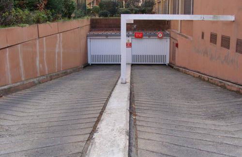 T4 proche Hypercentre, box auto privé et loggia - Foto 14