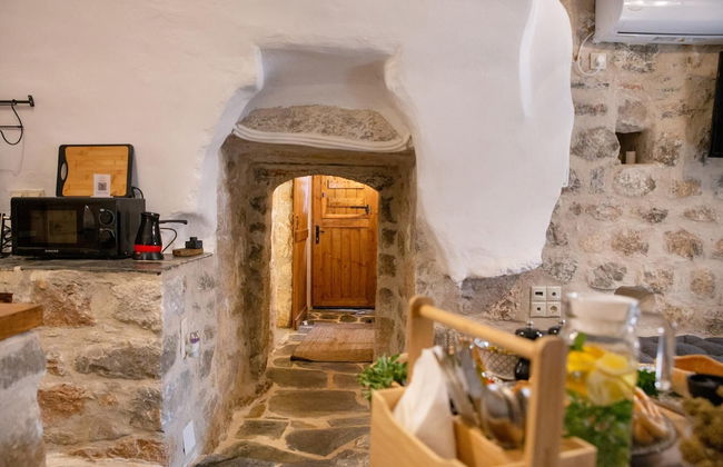 Dandy Villas Tower House Built in 17th Century Pool - Photo 30