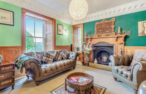 The Doune, Luxury Traditional Country House with hot tub - Photo 4