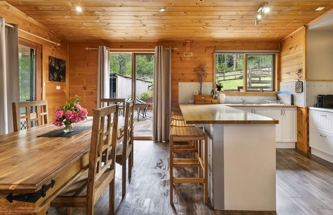 Mole Creek Cabins - Photo 34