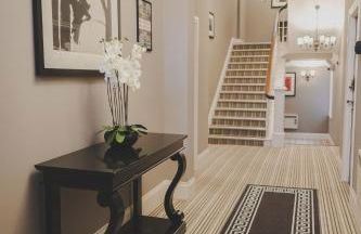 Kensington House by Warren Collection - Photo 2