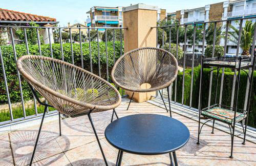 LITORAL COSTA DORADA - BAHIA DORADA Only families - Photo 8