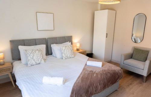 Cotswolds-Stroud-Large 5 Bedroom Home-Pool Table-Sleeps 10-Work or Leisure - Foto 36