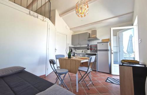 Maison rénovée avec grand jardin à Polignac - FR-1-582-351 - Foto 8