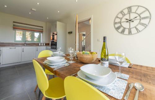 Samphire House - Photo 16