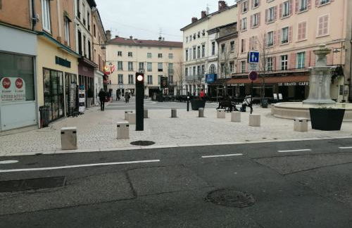 Proche Gare, parking couvert, Wifi - Foto 11