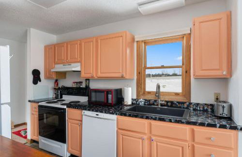 Lany Mae's Getaways - 20 min to Stowe - NO extra fees - Photo 7