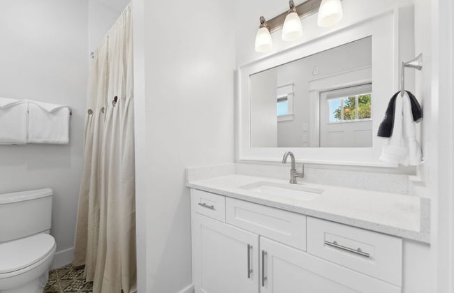 Grand Retreat I! 4BR 5BA Sleeps 15! Private Pool! Luxury and Comfort Await! - Foto 23