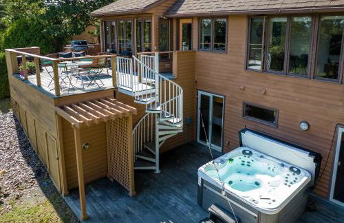 Relaxing Catskill Escape- Mountain Views - Hot Tub - Fire Pit - Heated Pool - Foto 4