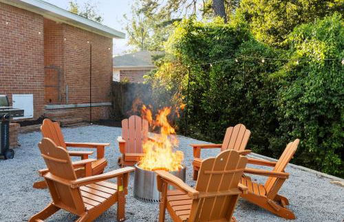 Orange Pit - 3BD 2BA Luxury Retreat - West Cola - Photo 17