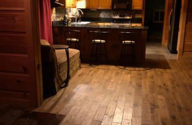 Beautiful Secluded Log Cabin - Foto 5