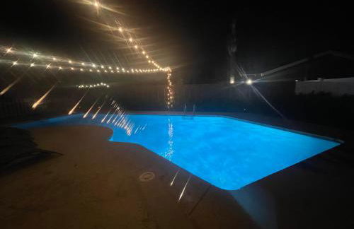 4BR Home near Universal - Private Pool, BBQ, Free Parking - Foto 61