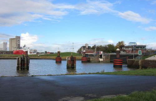 Liebevoll eingerichtete Ferienwohnung Huus up de Warf - Photo 35