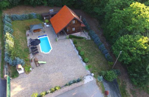 Slow leaving retreat in villa with heated pool, whirlpool, sauna, playground and barbeque in privacy near forest - Foto 7