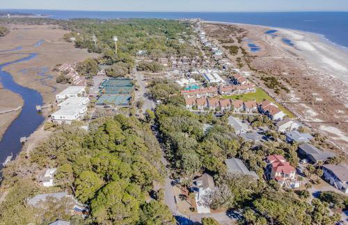 NEWLY Renovated Short Walk to Beach and Beach Club - Sleeps 12 - Foto 46