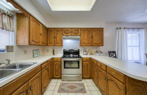 Bright Pharr Getaway Spacious Family Home w Garage and WiFi - Foto 3