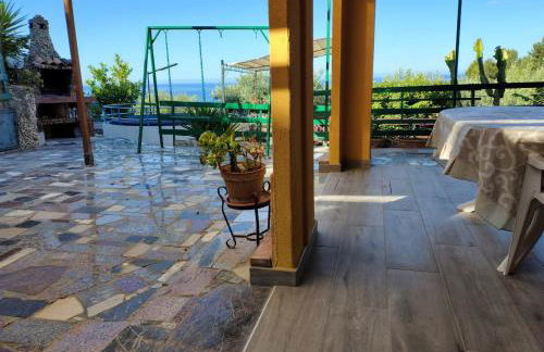 Villetta vista mare con piscina, giardino e parcheggio privato - Foto 25