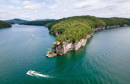 13min Summersville Lake | HotTub | FirePit | Quiet - Foto 8