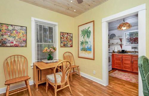 Charming 2Bd 1Bth Cottage near River - Melwood - Foto 13