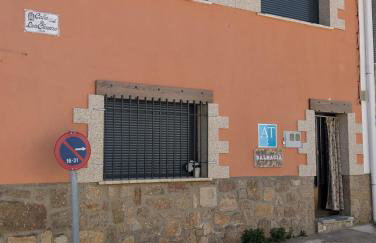 Apartamento Turístico Dalmacia AT-CC-00769 - Photo 1