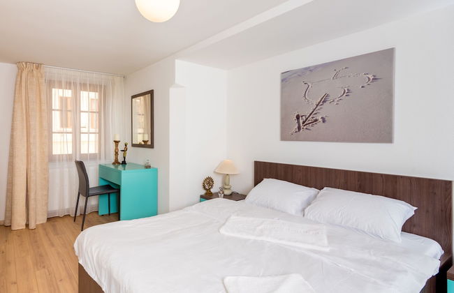 Casa Nicolae Luxury Suites - Photo 29