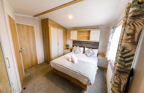 2Bed Whitley Bay Home - Free Parking, Close to beach & St Mary's Lighthouse - Photo 68