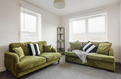 Aylesbury 4BR House-Garden & Parking Sleeps 10 - Foto 4