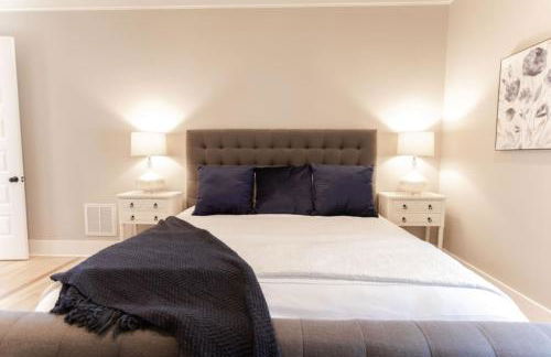 Minutes to Downtown Huge Outdoor Deck HOT TUB - Foto 38