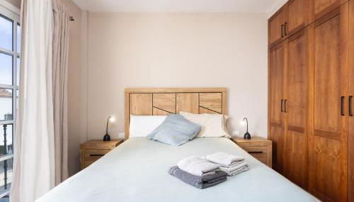 Casa Totalmente Renovada en Zona muy Tranquila!!! Vistas al Mar y Montaña - Foto 5, wardrobe