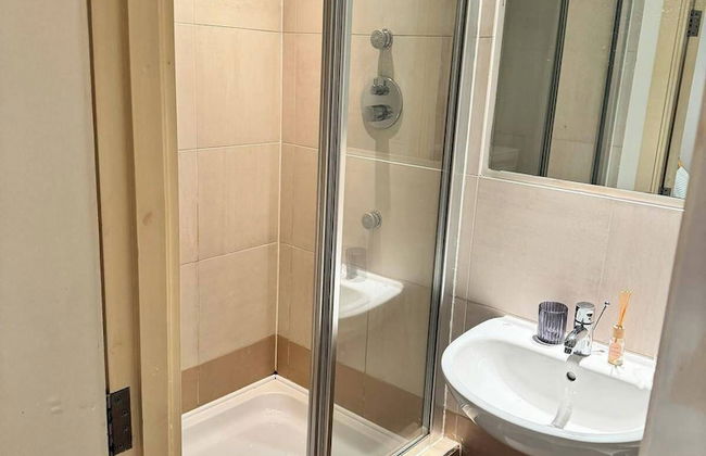 2 Bedrooms - Sleeps 4 - Parking - Petok - Foto 9