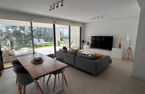 Modern garden apartment by Cabopino golf - Photo 3