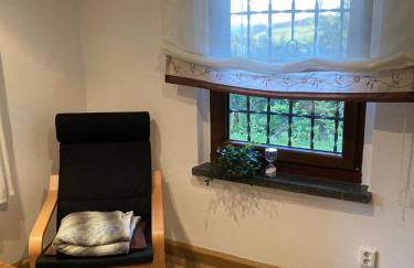 Kleines Haus am Waldrand, Haustiere auf Nachfrage - Foto 14