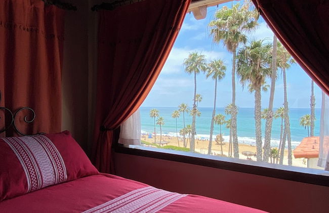 Oceanfront Hacienda - Photo 8