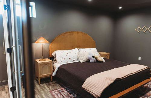 Ode to the '70's creative private home with pool - Foto 28