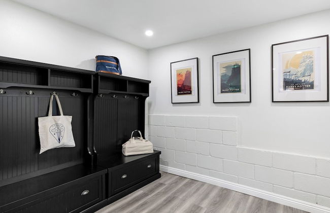 The Matterhorn Manor by Avantstay Harry Potter Inspired A-frame Home w/ Hot Tub & Views - Foto 30