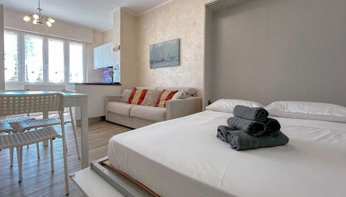 Perfect Spot with WiFi & AC by Host Hero - Foto 3